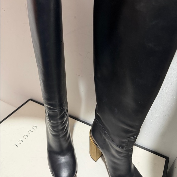 Gucci Women's Black and Tan Over the Knee Boots - Picture 2 of 3